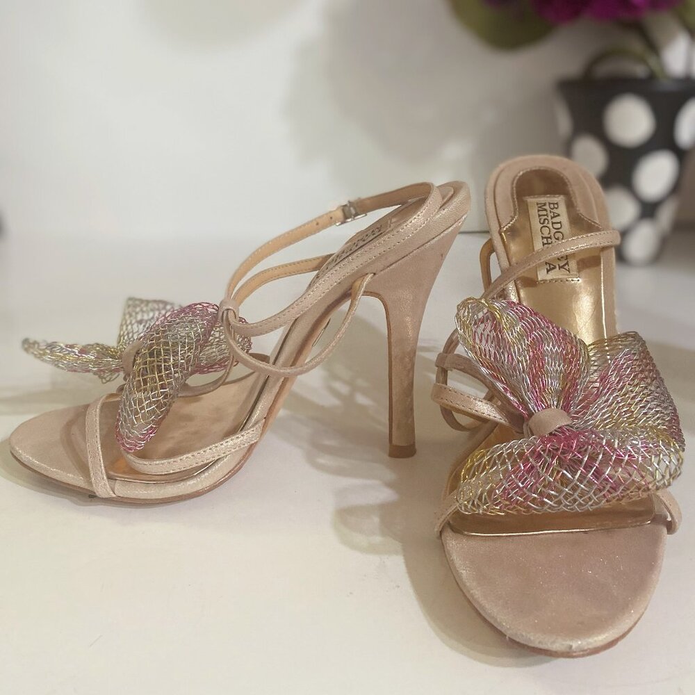 Badgley Mischka Women's Beige Coated Leather w/Satin Sandals Bow Size 7 M